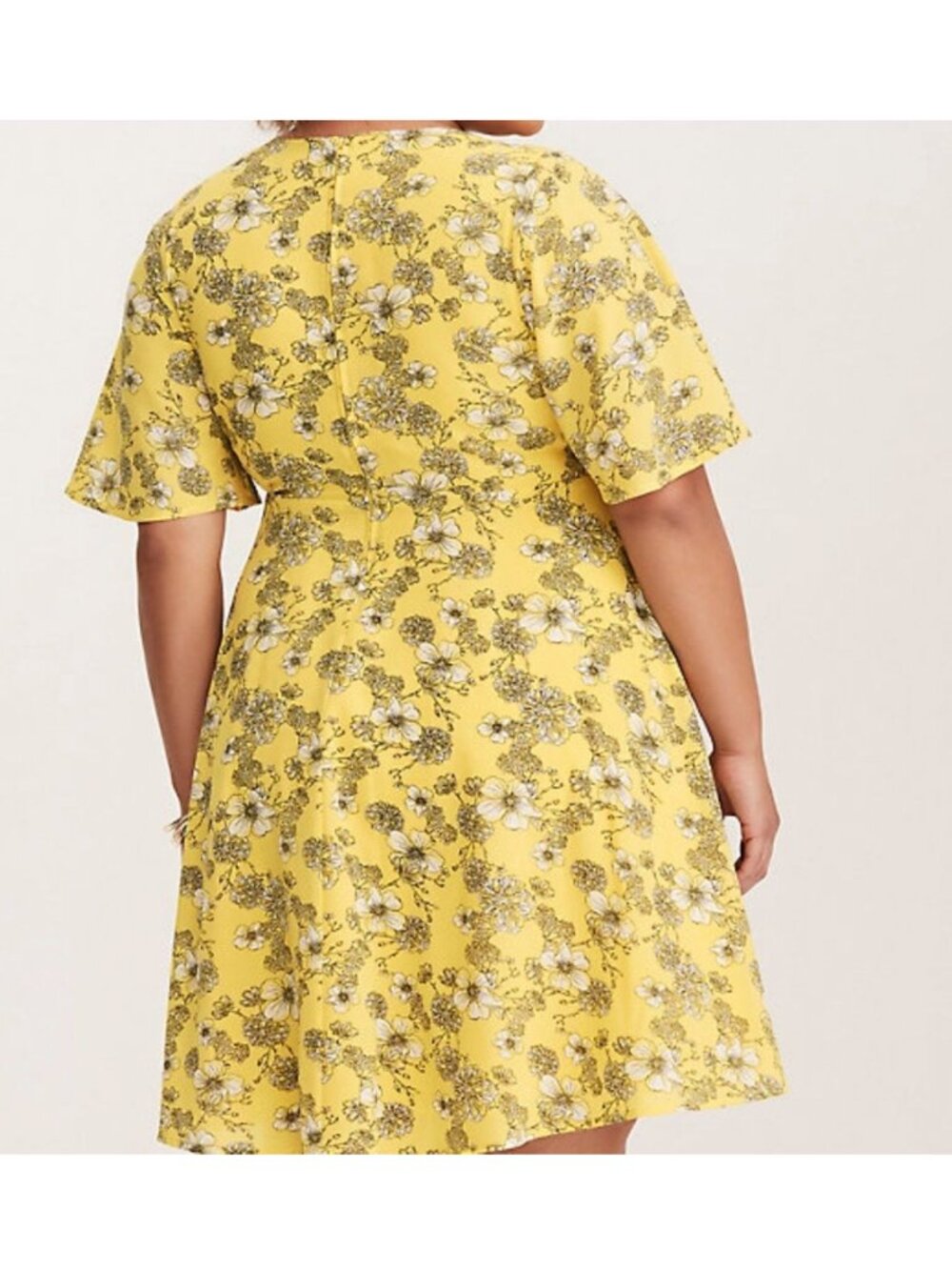 Torrid‎ Yellow Black Floral Print Flutter Sleeve Chiffon Dress Size 22 Summer - Picture 2 of 8